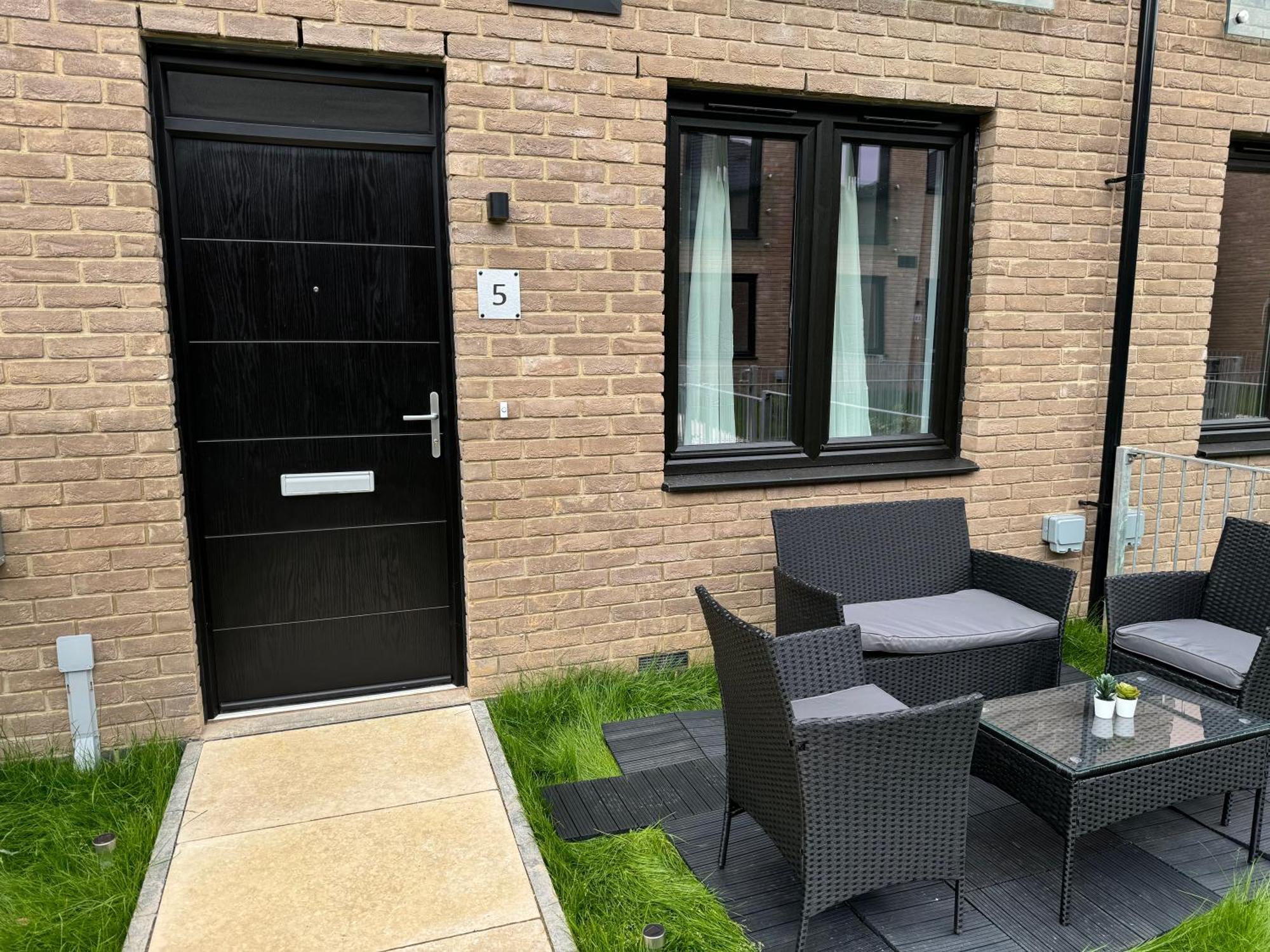 Brand New Flat 5 With Free Parking And Fast Wifi Apartment York Exterior photo